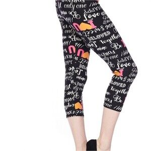 Full Of Love Print Capri One Size